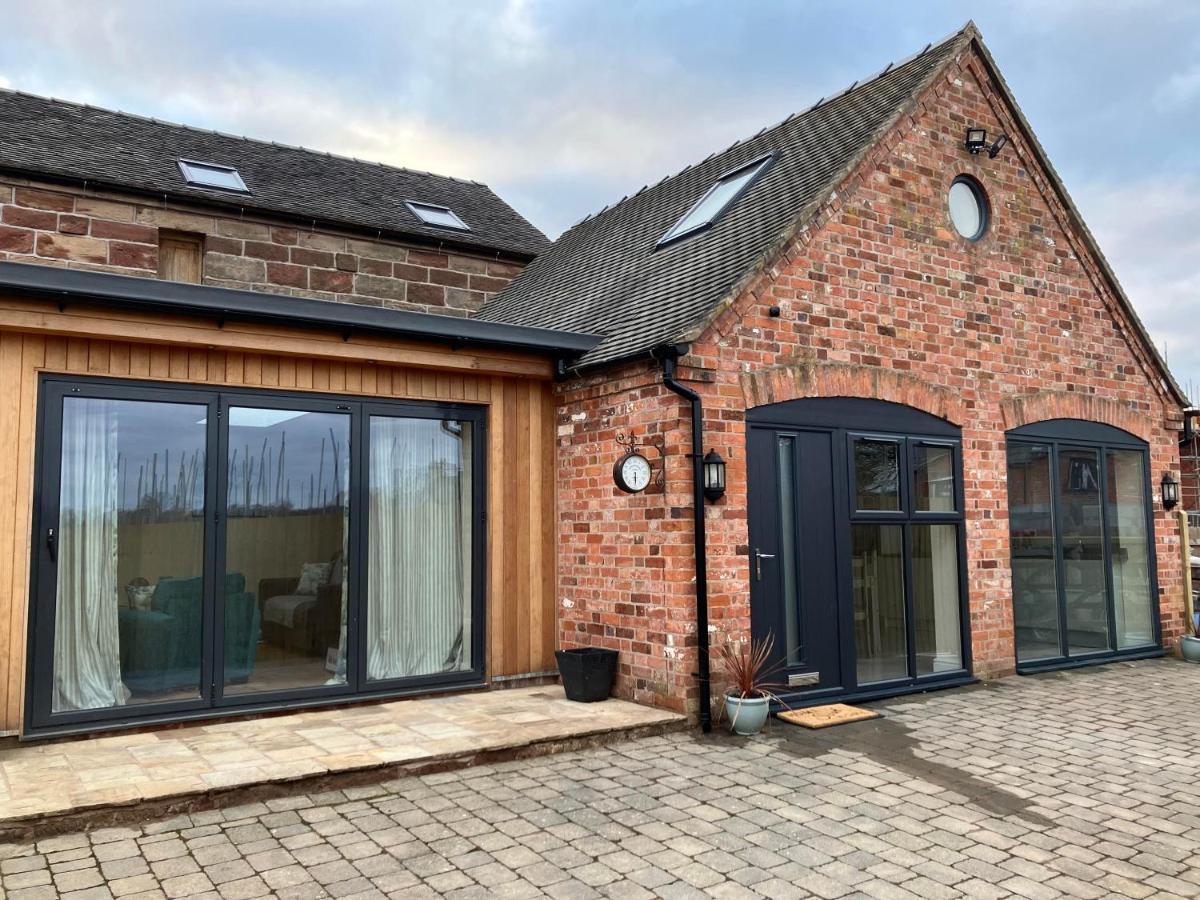 Honeyberry Cottage -Part Of Alton Cottages Exteriör bild